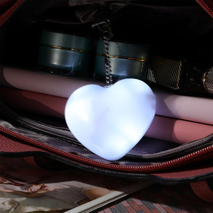 LumiLove™ – Mini Heart Night Lamp