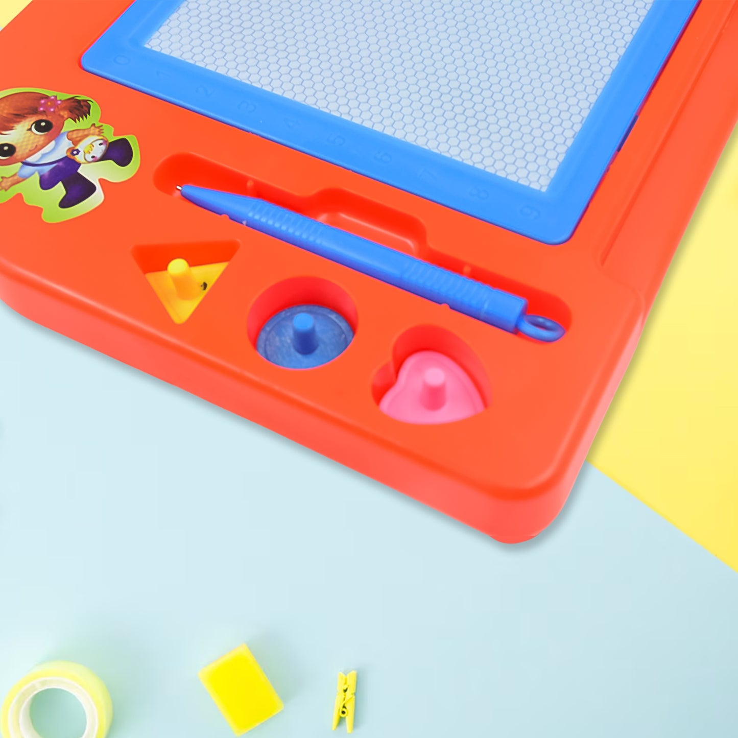 DoodleFun Slate Board™ – Kids’ magnetic sketch board for endless fun.