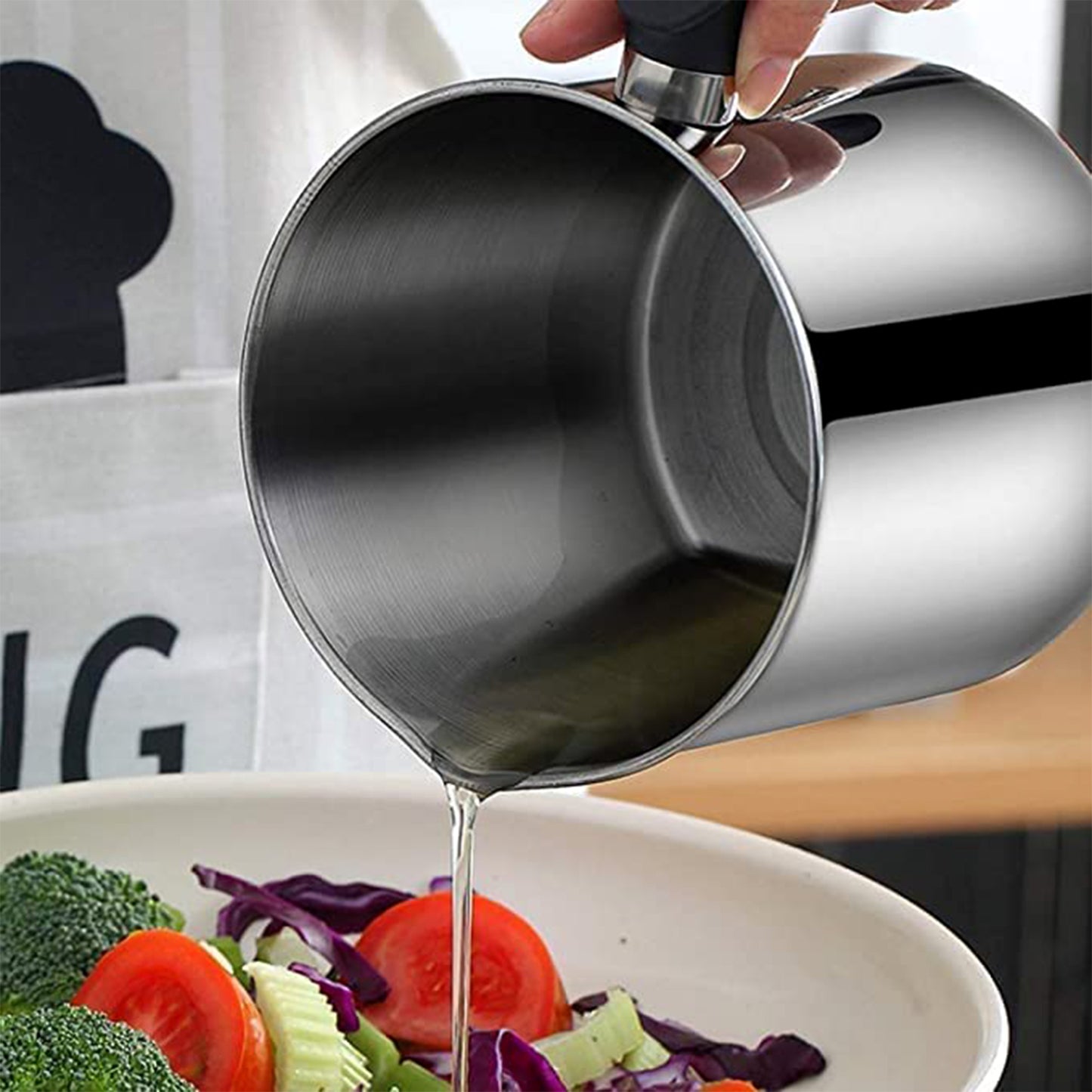 PureOil Strainer Pot™ – Stainless steel pot with lid & fine mesh filter.