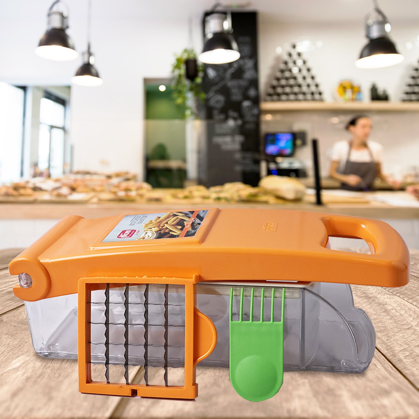 SuperMom ChopEase™ – Handy chopper for fruits, veggies & salad prep.